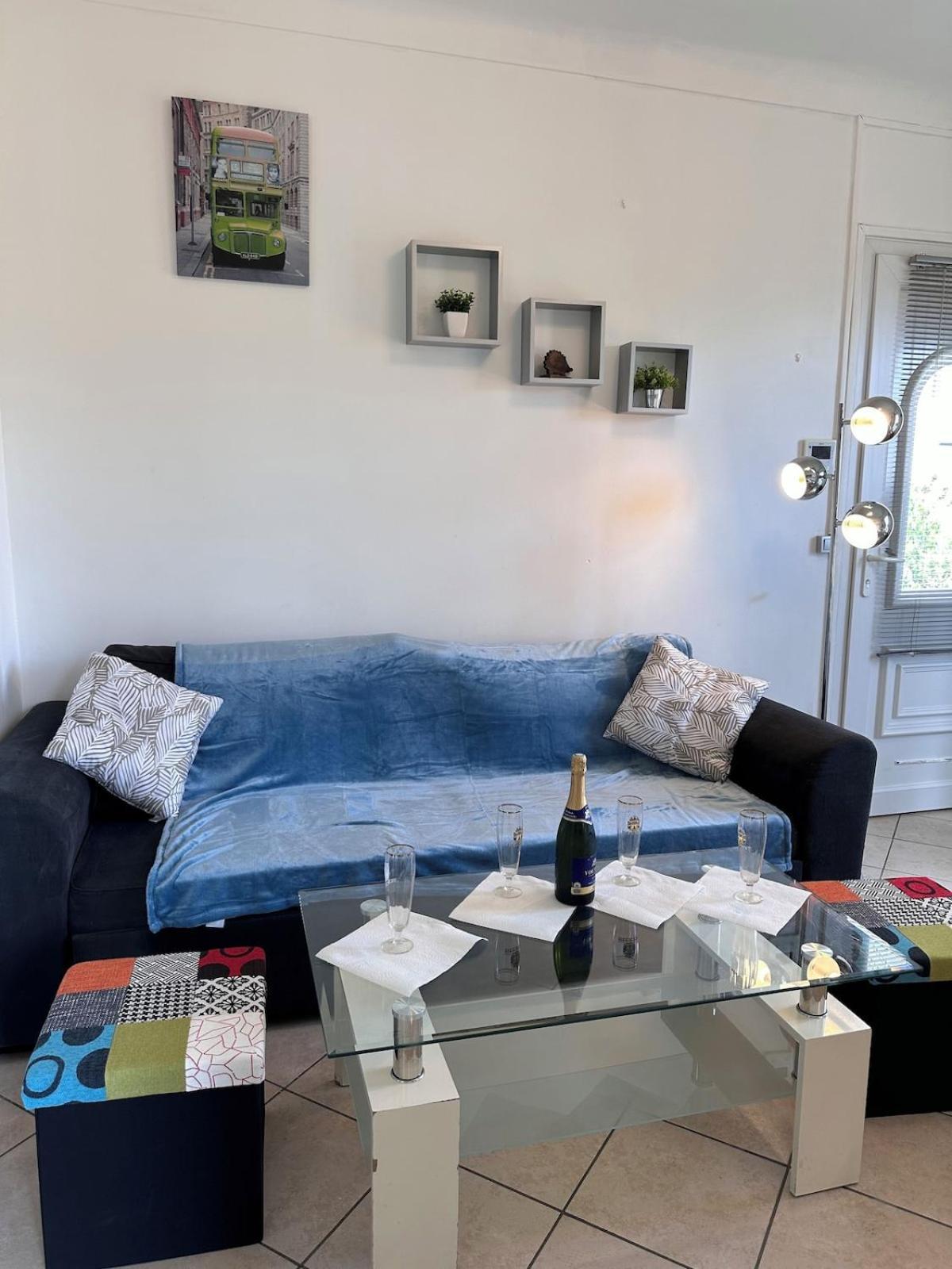 Appartement Dans Villa Roi Soleil Антиб Экстерьер фото